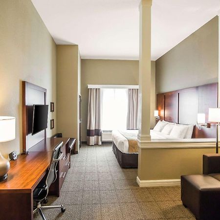 Comfort Suites - Dodge City Ngoại thất bức ảnh