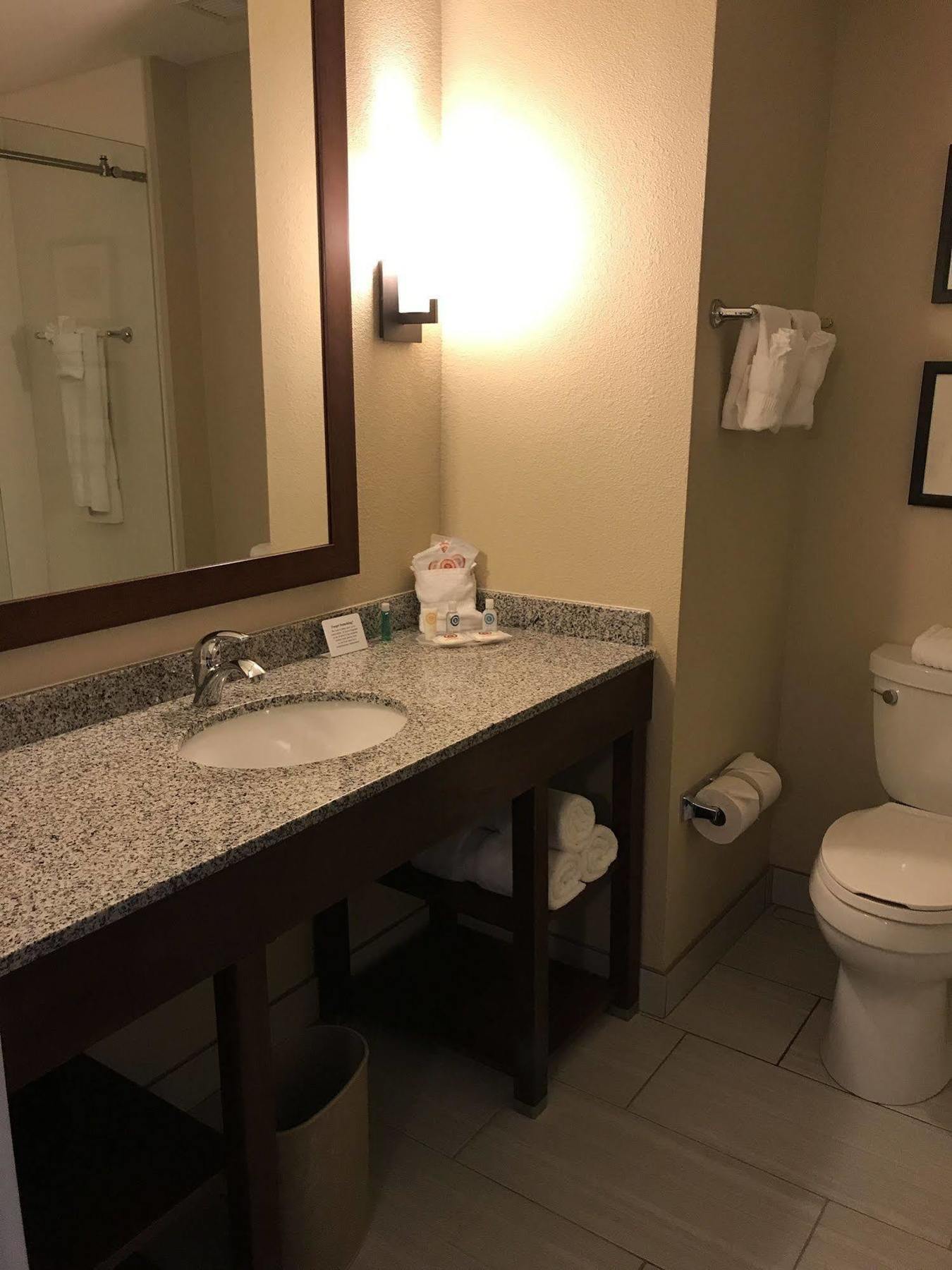 Comfort Suites - Dodge City Ngoại thất bức ảnh